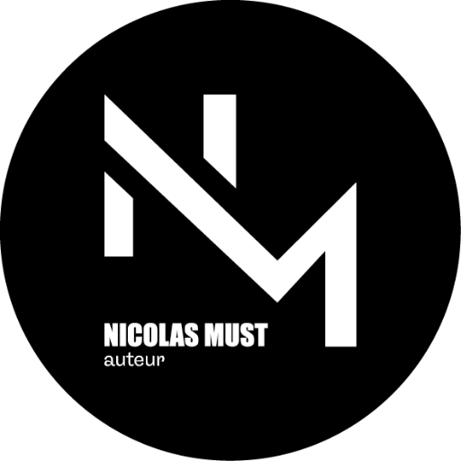 Logo de Nicolas Must, auteur de polars et thrillers